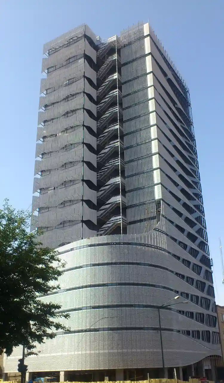 پوسته های فلزی مشبک (مشها)