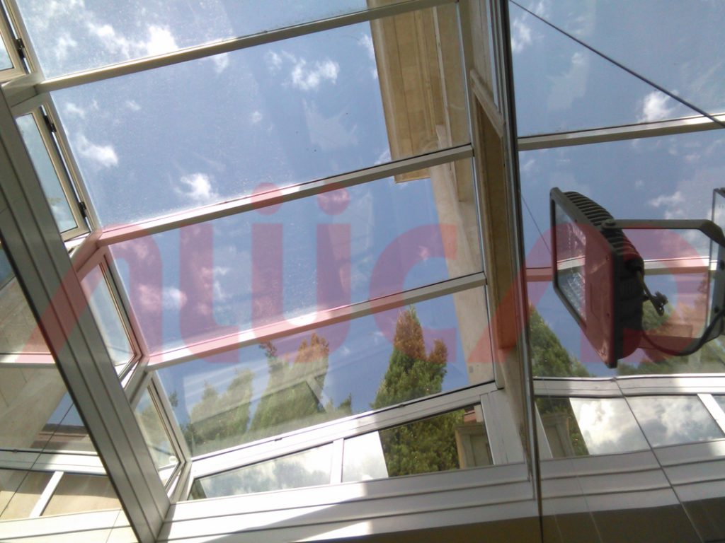 سقف اسکای شیشه ای لایت